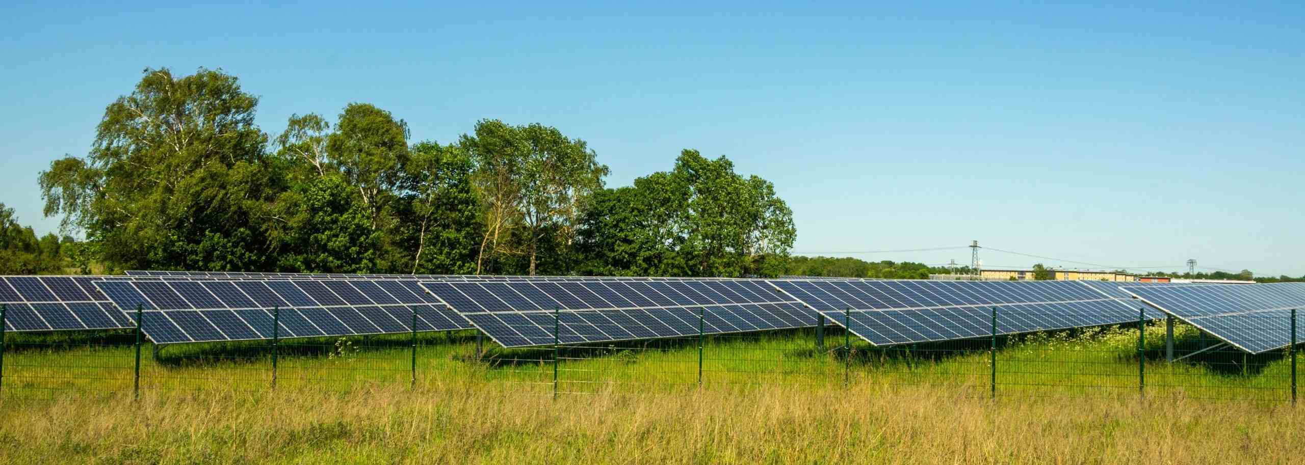 New Illinois community solar project will provide free power to low-to-moderate-income families
