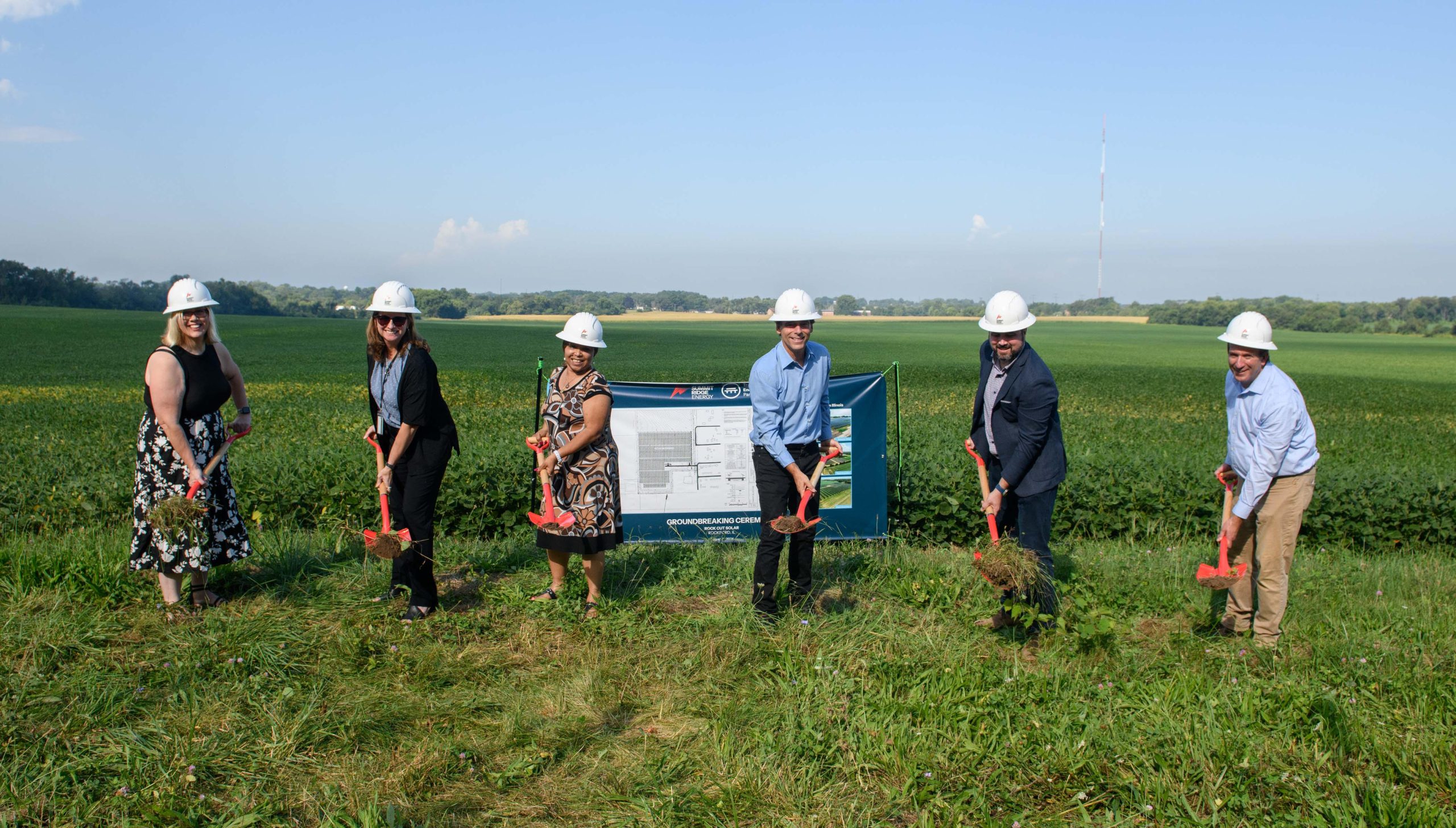 Summit Ridge, Trajectory Energy break ground on 6.2-MW Illinois community solar project